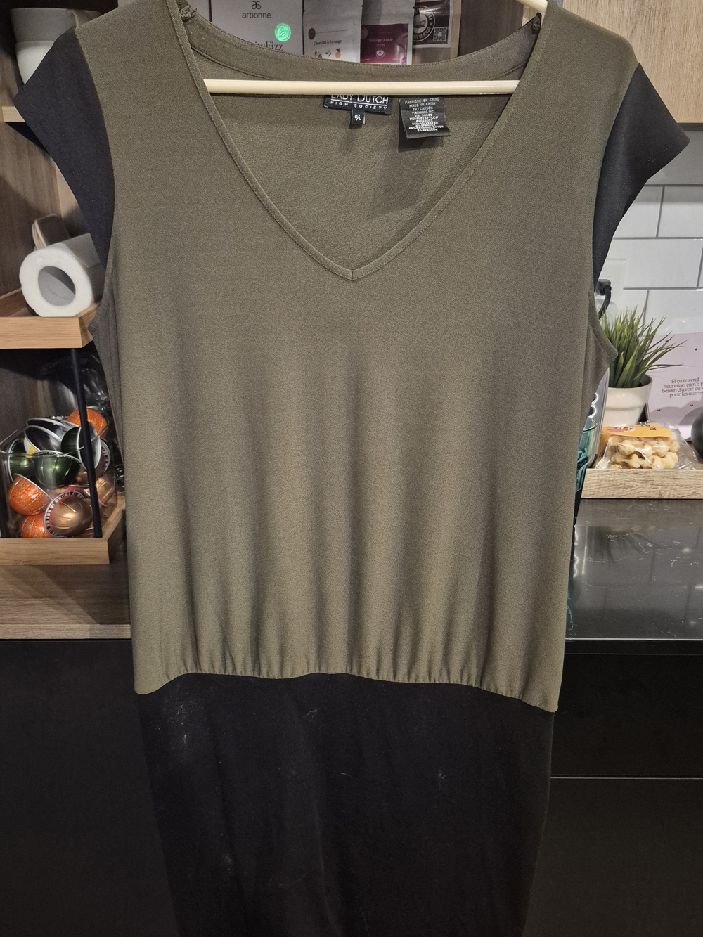 Olive & Black V-Neck Cap Sleeve Dress